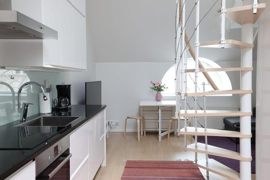 Poista 2Ndhomes Unique 35M2 Studio Penthouse With Sauna & Balcony Хелзинки Екстериор снимка